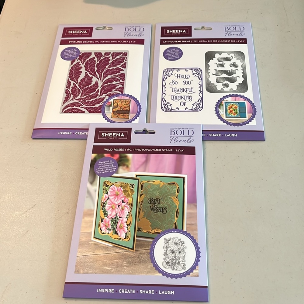 Sheena Bold Florals Crafting Set
